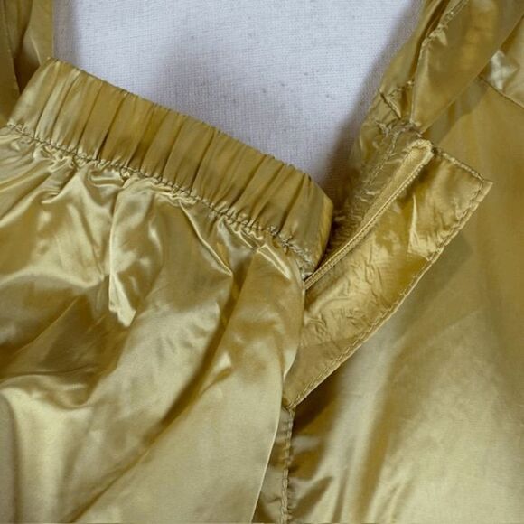 NWT Fabletics Karsyn Woven Jacket Windbreaker Golden Yellow Zip Up Midi Small - Picture 5 of 13